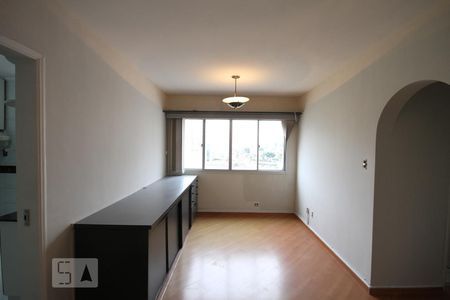 Sala de apartamento para alugar com 2 quartos, 42m² em Vila Dom Pedro I, São Paulo
