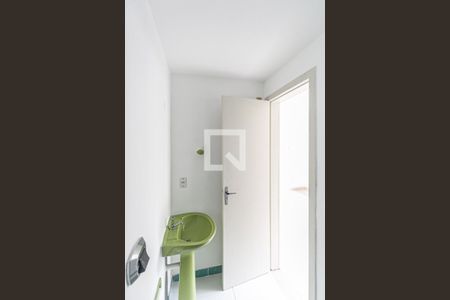 Banheiro de kitnet/studio para alugar com 1 quarto, 39m² em Cidade Baixa, Porto Alegre