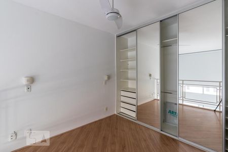 Suite de apartamento à venda com 1 quarto, 43m² em Vila Nova Conceição, São Paulo