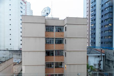 Vista da Sala de apartamento para alugar com 3 quartos, 72m² em Parque Imperial, São Paulo