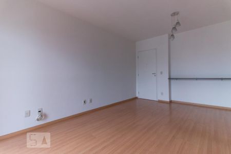 Apartamento à venda com 74m², 2 quartos e 2 vagasSala