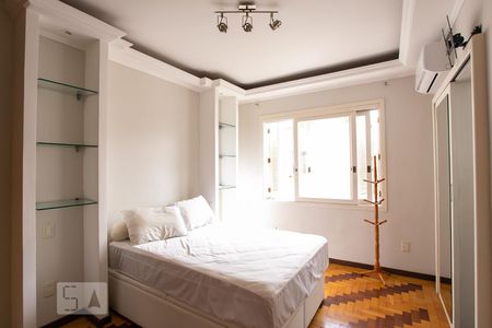 Suíte  de apartamento à venda com 1 quarto, 41m² em Praia de Belas, Porto Alegre