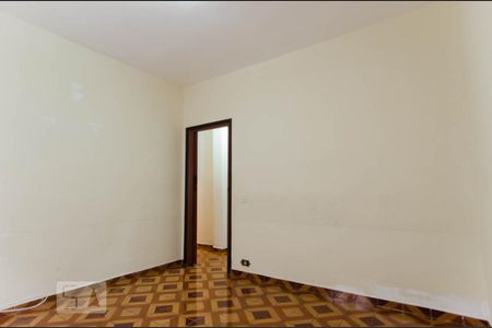 Quarto 1 de casa para alugar com 4 quartos, 250m² em Jardim Santa Cecília, Guarulhos