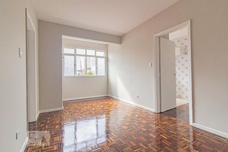 Sala de apartamento para alugar com 2 quartos, 73m² em Água Verde, Curitiba