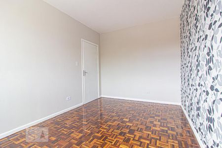 Quarto 1 de apartamento para alugar com 2 quartos, 73m² em Água Verde, Curitiba