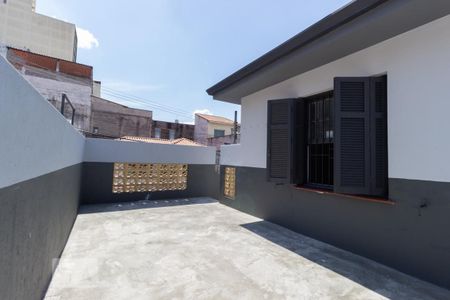 Casa à venda com 117m², 2 quartos e 2 vagas Casa à venda com 117m², 2 quartos e 2 vagasTerraço fundos