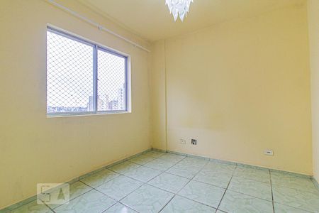 Quarto 1 de apartamento para alugar com 1 quarto, 40m² em Centro, Curitiba
