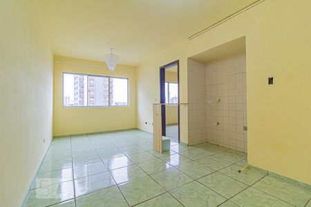 Sala de apartamento para alugar com 1 quarto, 40m² em Centro, Curitiba