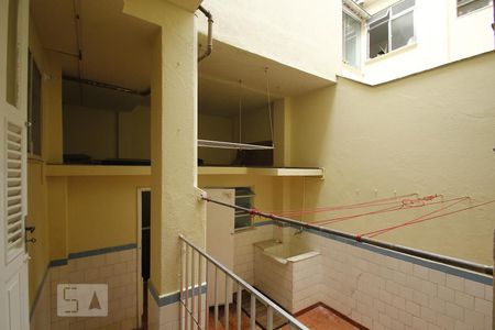 Vista da Sala de casa de condomínio para alugar com 2 quartos, 61m² em Botafogo, Rio de Janeiro