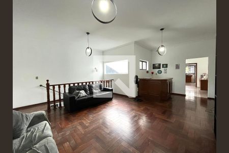 Sala de casa à venda com 5 quartos, 350m² em Cidade Vargas, São Paulo