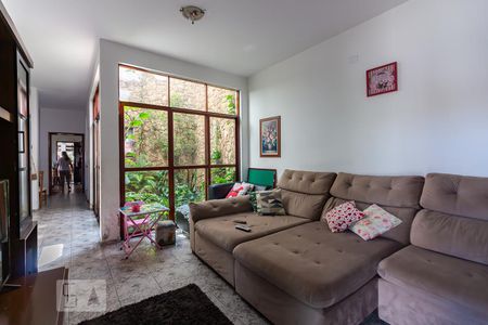 Sala de casa à venda com 4 quartos, 380m² em Jaguaribe, Osasco