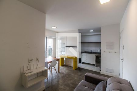 Sala  de apartamento para alugar com 2 quartos, 62m² em Alphaville Empresarial, Barueri