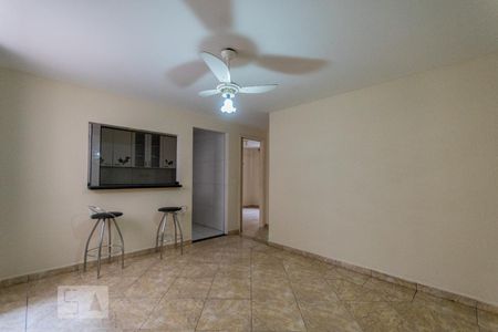 Sala de apartamento para alugar com 2 quartos, 55m² em Vila Camilópolis, Santo André