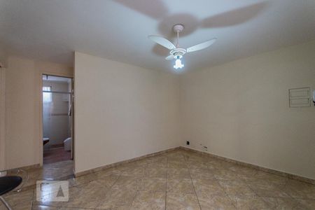 Sala de apartamento para alugar com 2 quartos, 55m² em Vila Camilópolis, Santo André