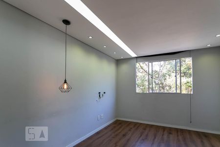 Sala de apartamento à venda com 2 quartos, 44m² em Santa Amélia, Belo Horizonte