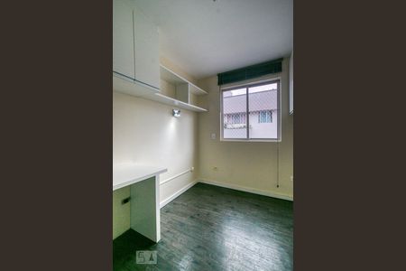 Quarto 1 de apartamento para alugar com 2 quartos, 70m² em Bigorrilho, Curitiba