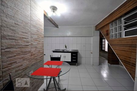 Sala/Cozinha de casa para alugar com 1 quarto, 50m² em Jardim Ester, São Paulo