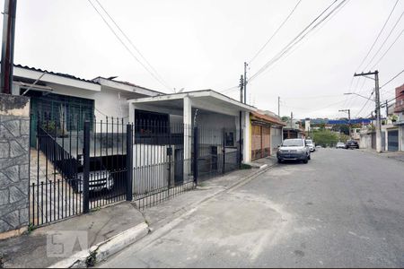 Vista da Rua de casa para alugar com 1 quarto, 50m² em Jardim Ester, São Paulo