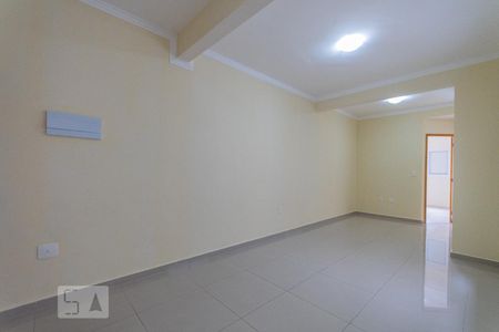 Sala de apartamento para alugar com 2 quartos, 52m² em Vila Humaitá, Santo André