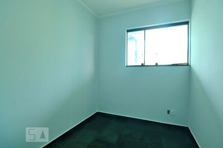 Quarto 2 de apartamento para alugar com 2 quartos, 45m² em Utinga, Santo André