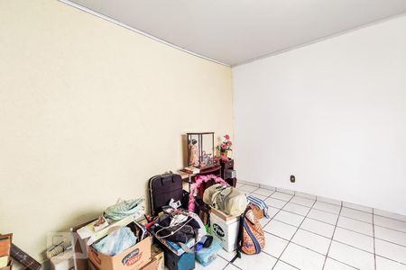 Sala de casa à venda com 3 quartos, 250m² em Jardim Monte Kemel, São Paulo