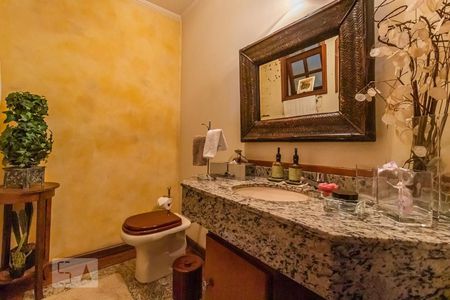 Lavabo de casa à venda com 4 quartos, 400m² em Alphaville, Santana de Parnaíba