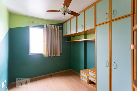 Quarto de apartamento à venda com 2 quartos, 80m² em Vila Osasco, Osasco