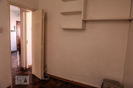 Quarto 1 de apartamento à venda com 2 quartos, 47m² em Cristal, Porto Alegre