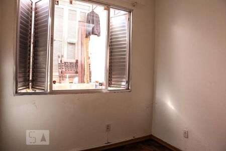 Quarto 1 de apartamento à venda com 2 quartos, 47m² em Cristal, Porto Alegre