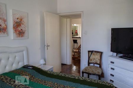 Quarto 1 de apartamento à venda com 2 quartos, 82m² em Santana, Porto Alegre