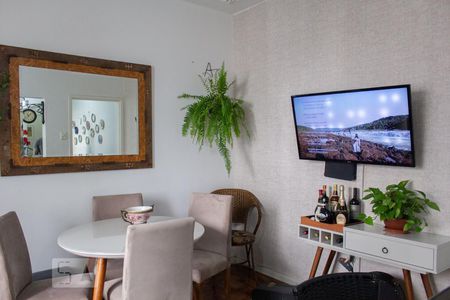 Sala de apartamento à venda com 2 quartos, 82m² em Santana, Porto Alegre