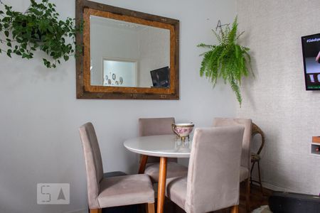 Sala de apartamento à venda com 2 quartos, 82m² em Santana, Porto Alegre