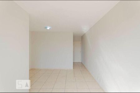 Sala de apartamento para alugar com 3 quartos, 60m² em Cidade Patriarca, São Paulo