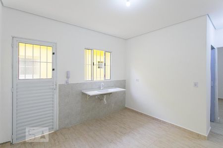 Cozinha de kitnet/studio para alugar com 1 quarto, 26m² em Belenzinho, São Paulo