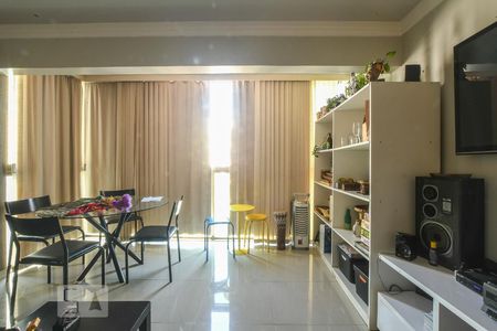 Sala de apartamento para alugar com 2 quartos, 70m² em Área Octogonal, Brasília