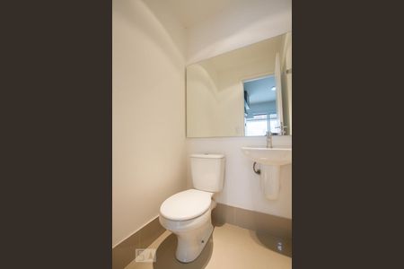 Lavabo de kitnet/studio para alugar com 1 quarto, 49m² em Vila Gertrudes, São Paulo