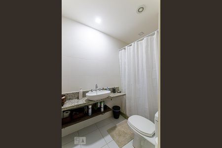 Banheiro 1 de apartamento à venda com 2 quartos, 124m² em Ingá, Niterói