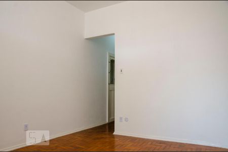 Sala de apartamento para alugar com 1 quarto, 40m² em Centro, Rio de Janeiro