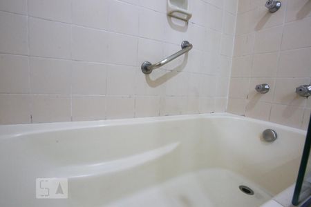 Apartamento para alugar com 62m², 1 quarto e 1 vaga Apartamento para alugar com 62m², 1 quarto e 1 vagaBanheiro