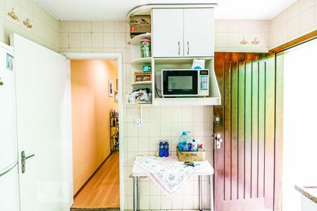 Cozinha de casa à venda com 2 quartos, 100m² em Jardim Aeroporto, São Paulo