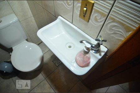 Lavabo de casa de condomínio à venda com 3 quartos, 79m² em Marechal Rondon, Canoas