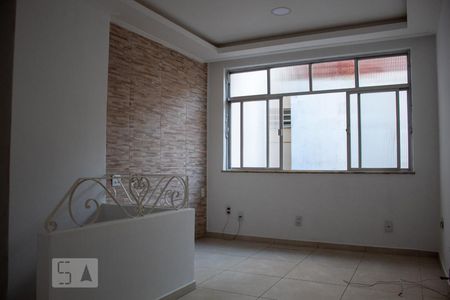 Sala de casa de condomínio à venda com 2 quartos, 55m² em Tijuca, Rio de Janeiro