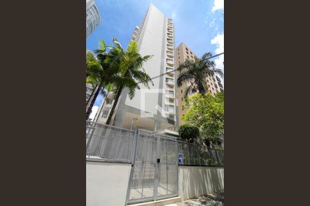 Apartamento à venda com 167m², 4 quartos e 2 vagas Apartamento à venda com 167m², 4 quartos e 2 vagasFachada