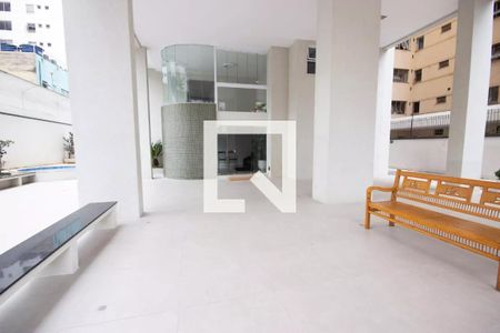 Apartamento à venda com 167m², 4 quartos e 2 vagas Apartamento à venda com 167m², 4 quartos e 2 vagasEntrada