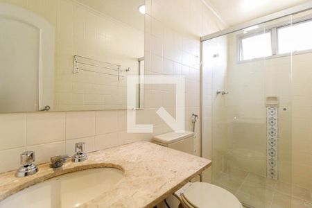 Apartamento à venda com 167m², 4 quartos e 2 vagas Apartamento à venda com 167m², 4 quartos e 2 vagasBanheiro da Suíte 1