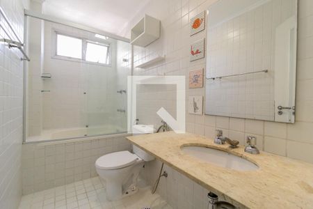 Apartamento à venda com 167m², 4 quartos e 2 vagas Apartamento à venda com 167m², 4 quartos e 2 vagasBanheiro