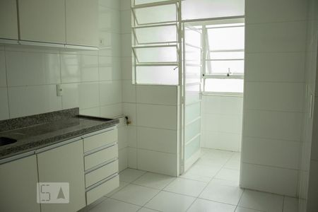 Cozinha de apartamento para alugar com 3 quartos, 102m² em Paraíso, São Paulo