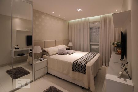 Casa à venda com 127m², 3 quartos e 2 vagas Casa à venda com 127m², 3 quartos e 2 vagasSuite