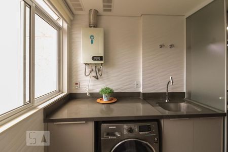 Casa à venda com 127m², 3 quartos e 2 vagas Casa à venda com 127m², 3 quartos e 2 vagasÁrea de Serviço