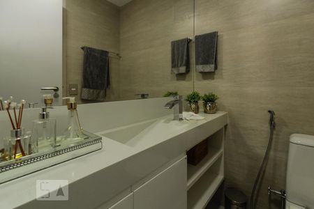 Casa à venda com 127m², 3 quartos e 2 vagas Casa à venda com 127m², 3 quartos e 2 vagasBanheiro Social